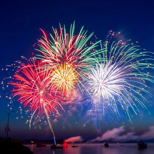 Moorthy Pyro World